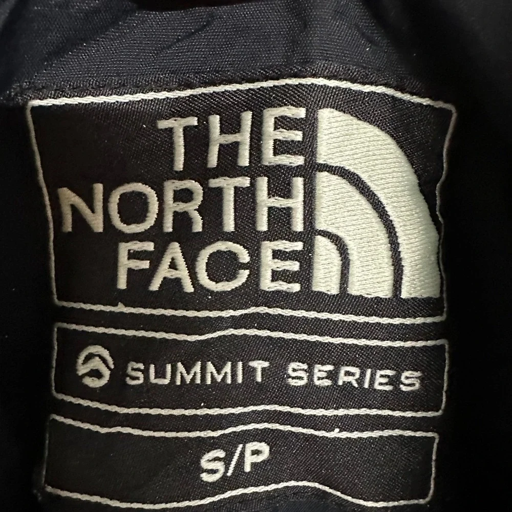 The North Face Rain Jacket Womens Size S Black Summit Series Gore-Tex Raintex
